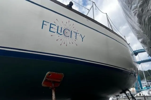 Slide: The Image of CAL 39 MK II Sloop 1980 - 70