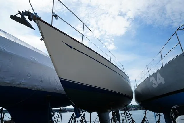 Slide: The Image of CAL 39 MK II Sloop 1980 - 72