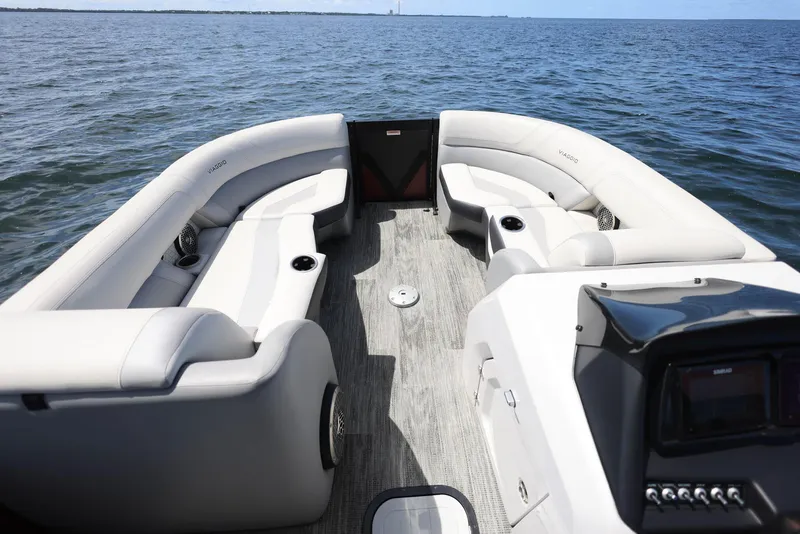 Slide: The Image of 2023 Viaggio DIAMANTE 23S boat interior with luxurious seating on open water. - 4