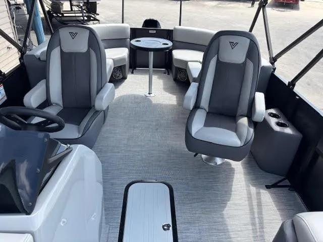 Slide: The Image of Viaggio V22U 2026 - 8