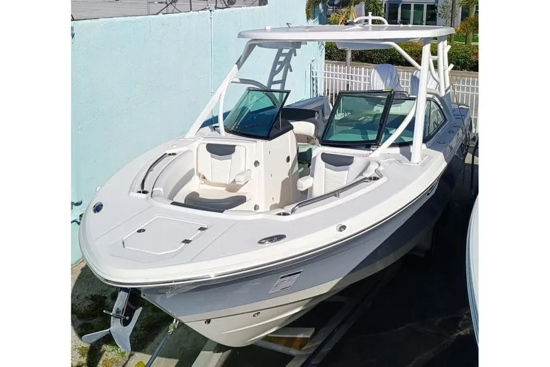 The Image of 2024 Robalo R317 Dual Console boat with sleek design and spacious seating. - 0