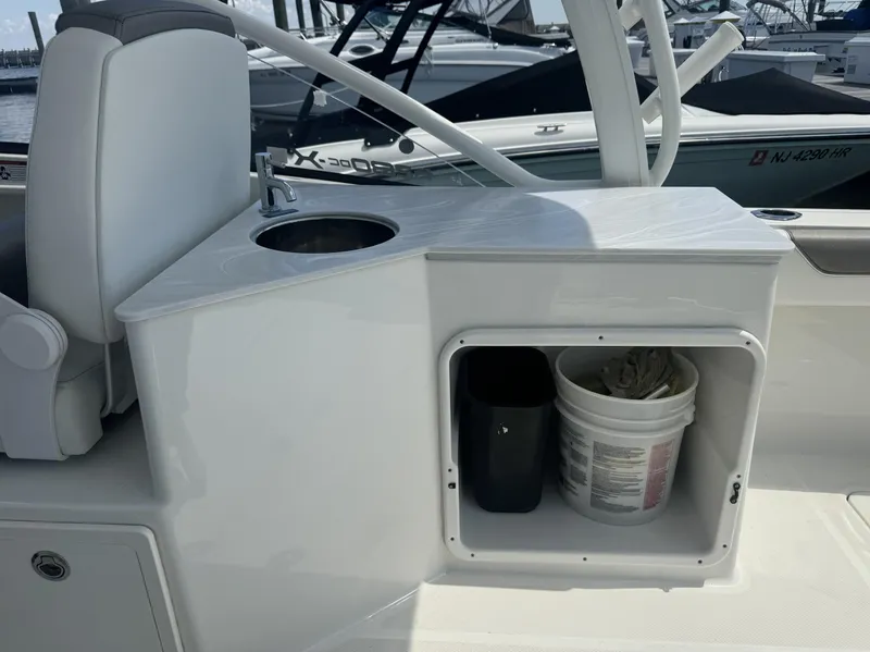 Slide: The Image of World Cat 280DC-x 2021 - 15