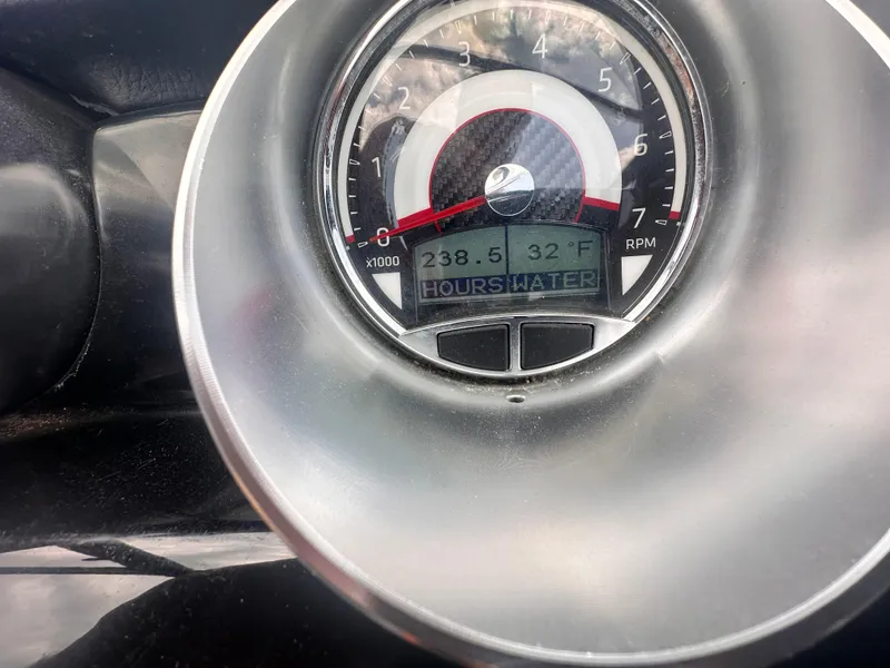 Slide: The Image of Glastron GT180 OPEN BOW 2019 - 6