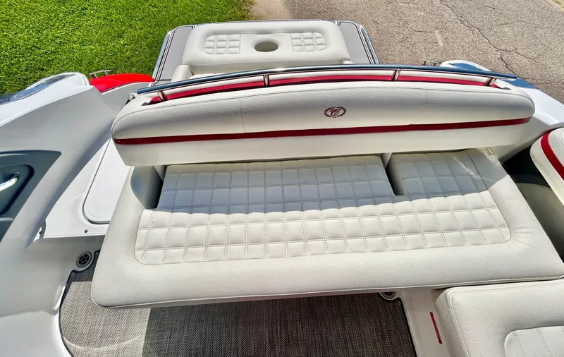 Slide: The Image of Cobalt R5 Surf 2020 - 58