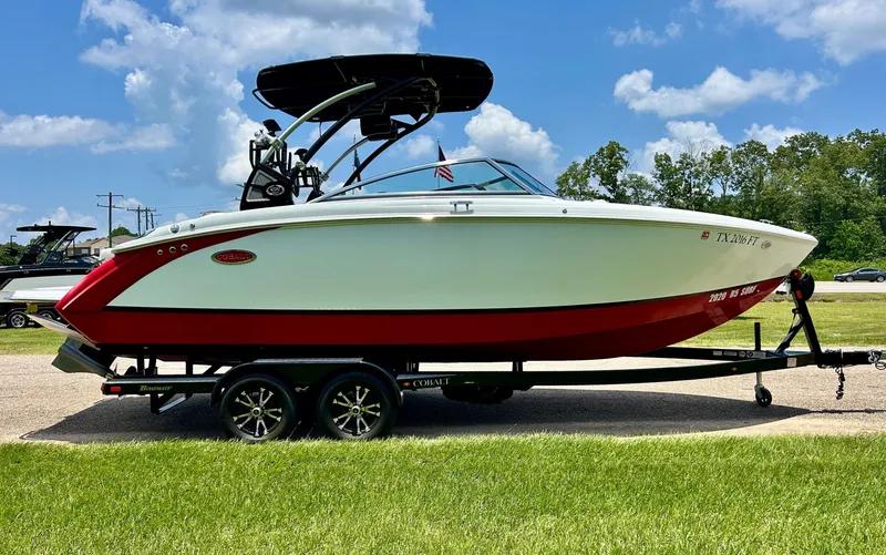 Slide: The Image of Cobalt R5 Surf 2020 - 6