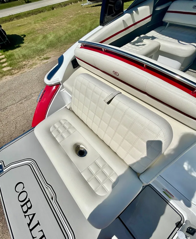 Slide: The Image of Cobalt R5 Surf 2020 - 69