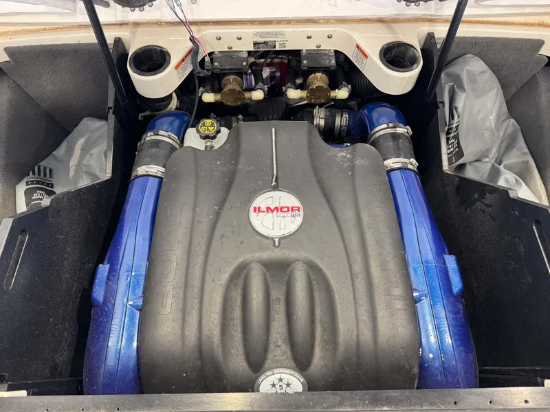 Slide: The Image of MasterCraft X23 2018 - 28