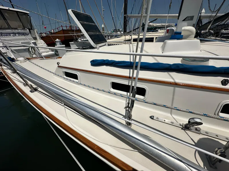 Slide: The Image of Sabre 34 1985 - 57