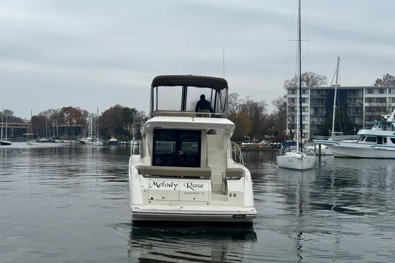 Slide: The Image of 2016 Carver C34 Command Bridge Transom - 4