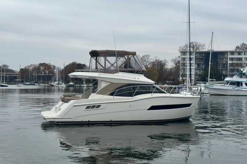 Slide: The Image of 2016 Carver C34 Command Bridge Starboard Side - 7