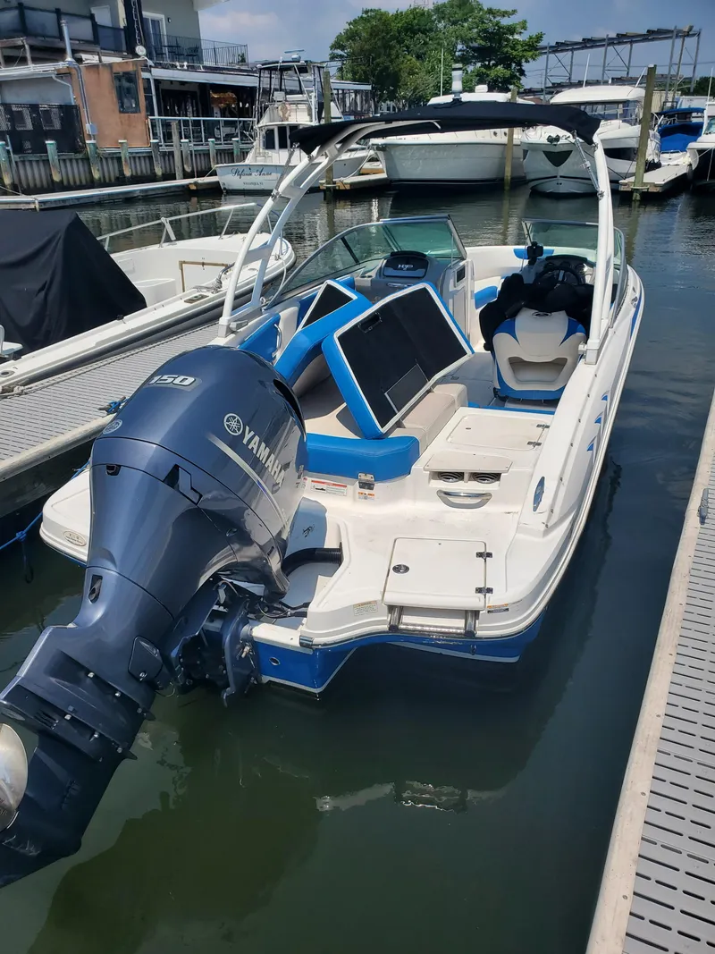 Slide: The Image of Chaparral 21 H2O Sport OB 2018 - 11