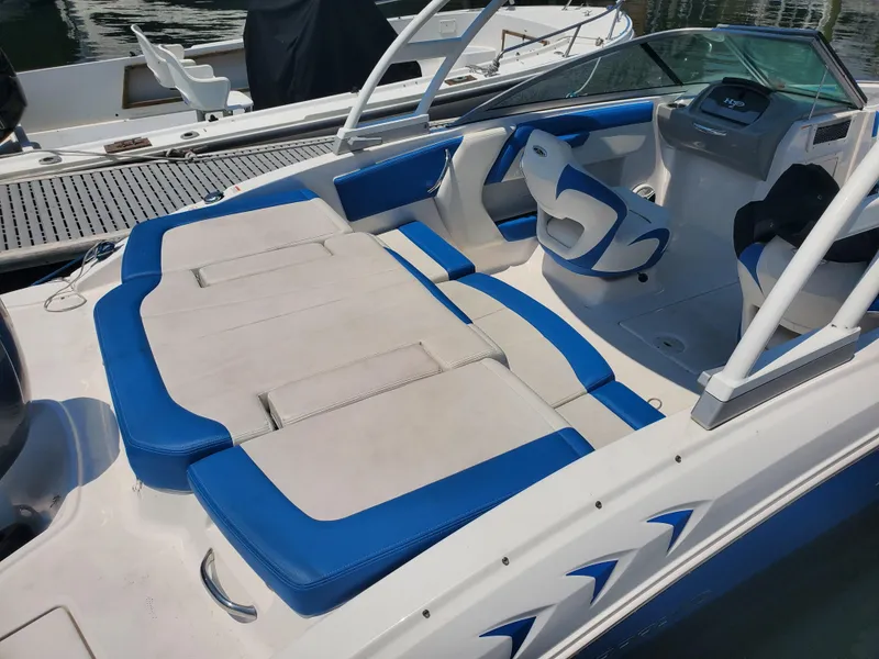 Slide: The Image of Chaparral 21 H2O Sport OB 2018 - 21