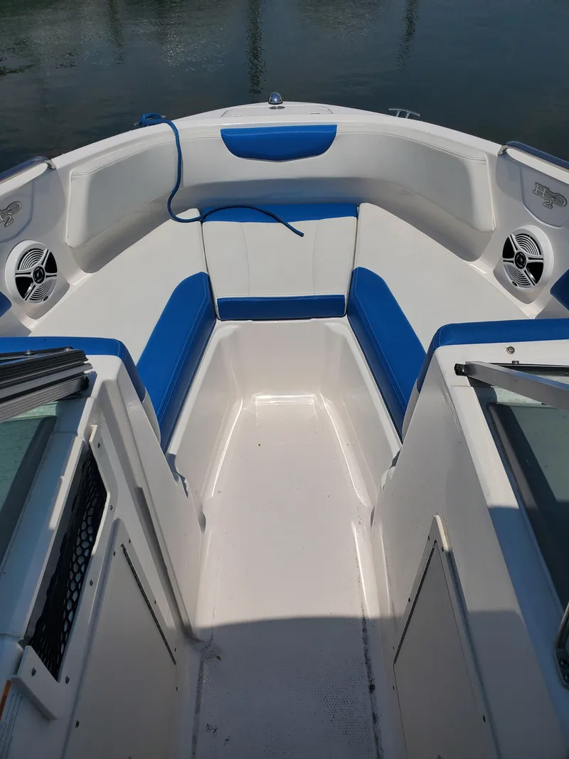 Slide: The Image of Chaparral 21 H2O Sport OB 2018 - 41