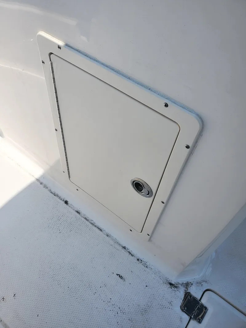 Slide: The Image of Chaparral 21 H2O Sport OB 2018 - 42