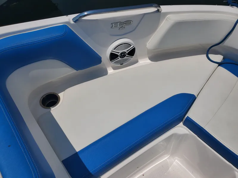 Slide: The Image of Chaparral 21 H2O Sport OB 2018 - 46