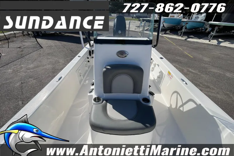Slide: The Image of 2025 Sundance DX20 boat interior with seating, displayed at Antonietti Marine. - 28