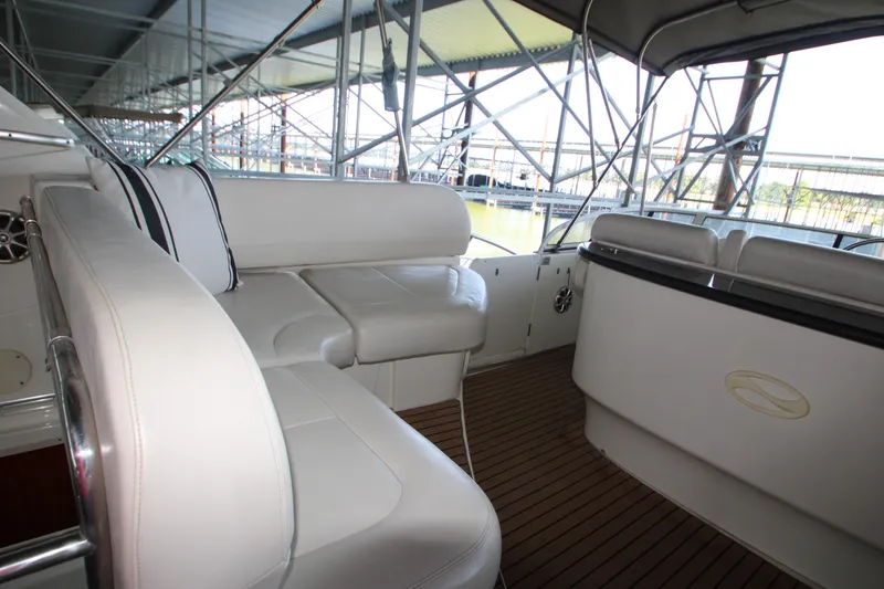 Slide: The Image of Silverton 43 Motor Yacht 2002 - 51