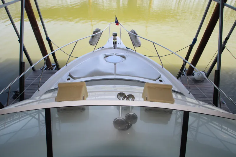 Slide: The Image of Silverton 43 Motor Yacht 2002 - 63