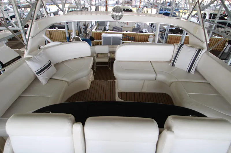 Slide: The Image of Silverton 43 Motor Yacht 2002 - 66