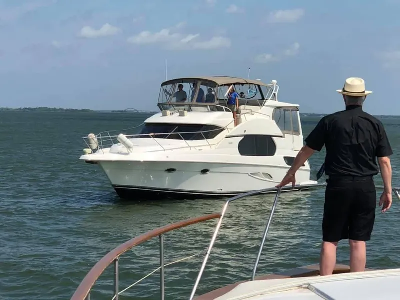 Slide: The Image of Silverton 43 Motor Yacht 2002 - 95