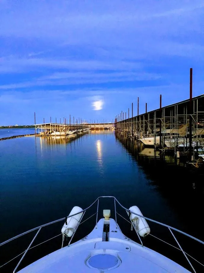 Slide: The Image of Silverton 43 Motor Yacht 2002 - 96