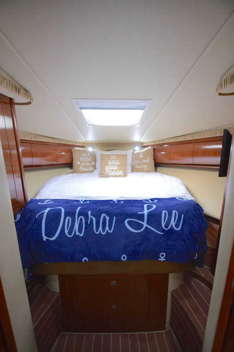 Slide: The Image of Sea Ray 44 Sundancer 2006 - 34