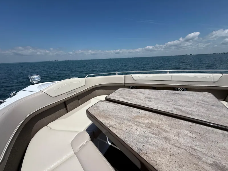 Slide: The Image of Formula 350 Crossover Bowrider OB 2019 - 114