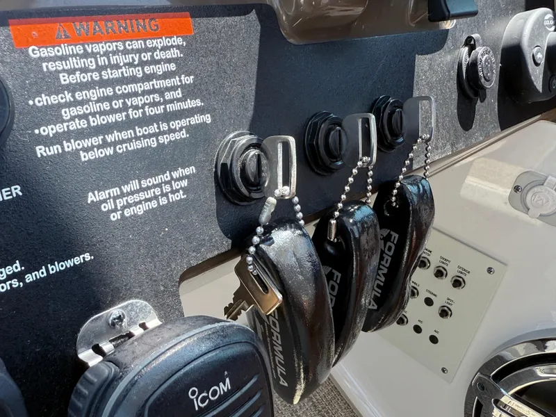 Slide: The Image of Formula 350 Crossover Bowrider OB 2019 - 132