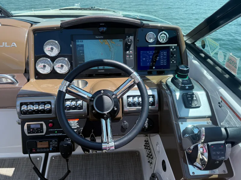 Slide: The Image of Formula 350 Crossover Bowrider OB 2019 - 133