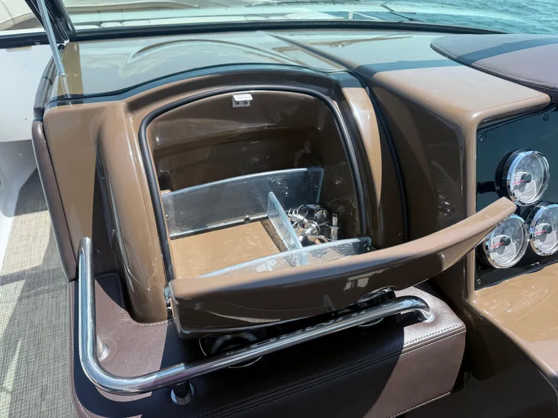 Slide: The Image of Formula 350 Crossover Bowrider OB 2019 - 141