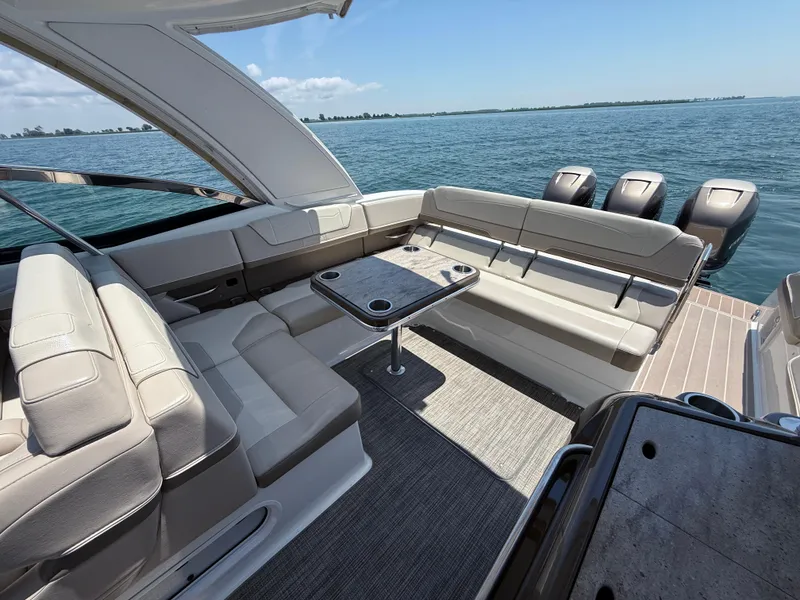 Slide: The Image of Formula 350 Crossover Bowrider OB 2019 - 149