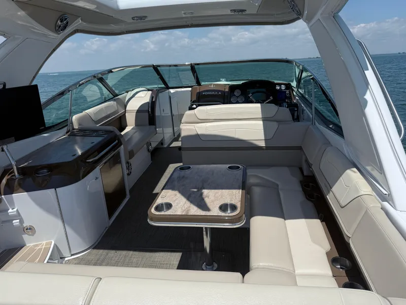 Slide: The Image of Formula 350 Crossover Bowrider OB 2019 - 154