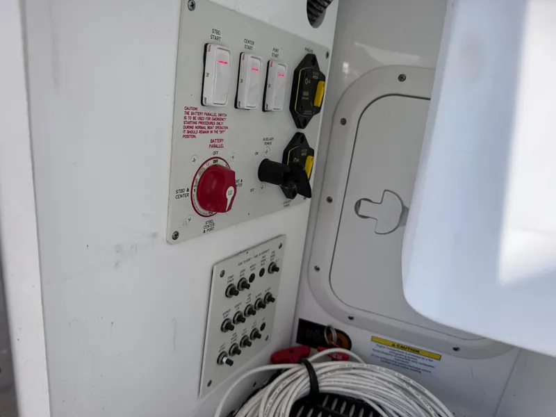 Slide: The Image of Formula 350 Crossover Bowrider OB 2019 - 176