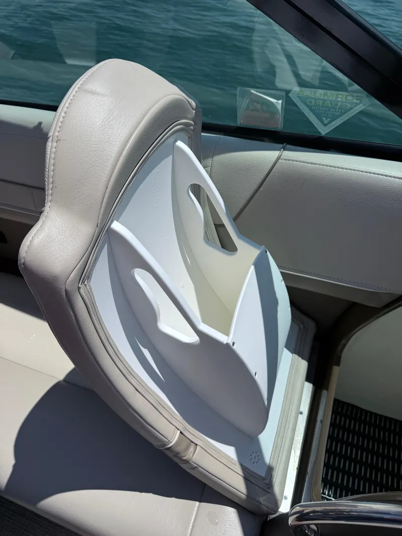 Slide: The Image of Formula 350 Crossover Bowrider OB 2019 - 192