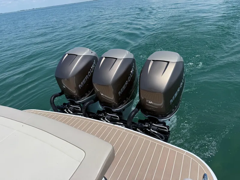 Slide: The Image of Formula 350 Crossover Bowrider OB 2019 - 195