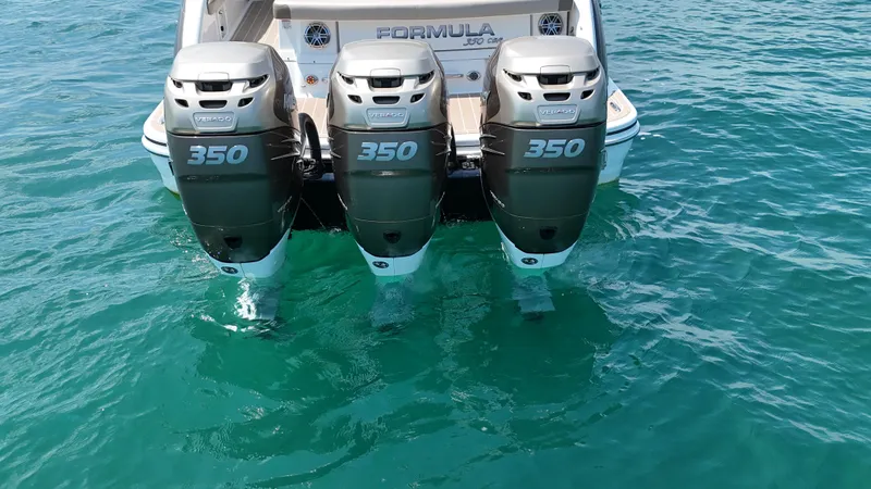 Slide: The Image of Formula 350 Crossover Bowrider OB 2019 - 197