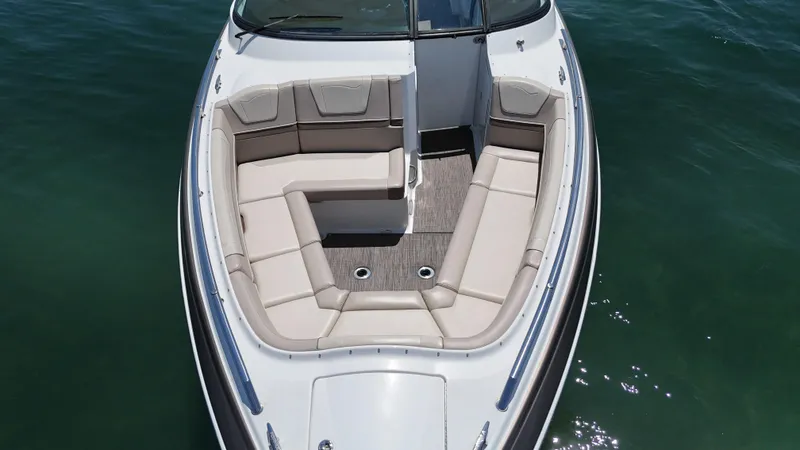Slide: The Image of Formula 350 Crossover Bowrider OB 2019 - 51
