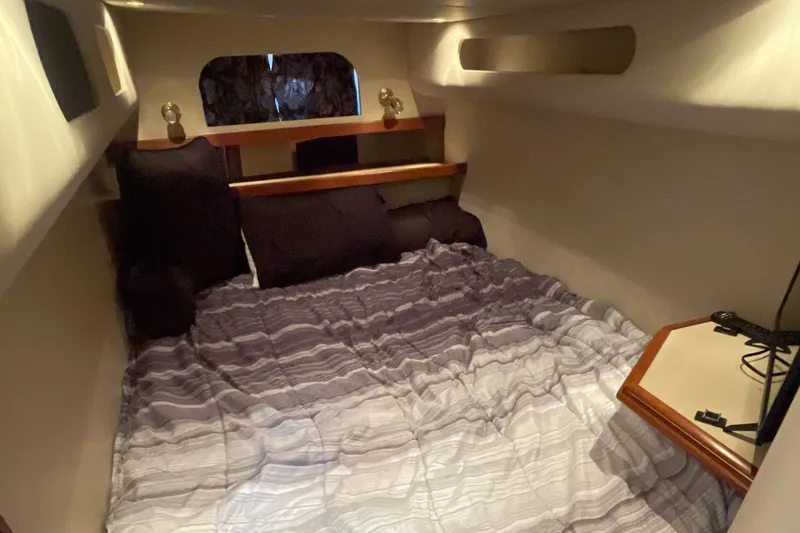 Slide: The Image of Cruisers Yachts 3870 Express 2000 - 54