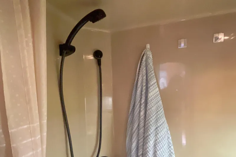 Slide: The Image of Cruisers Yachts 3870 Express 2000 - 56