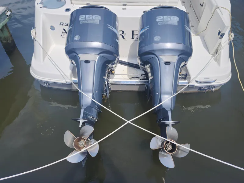 Slide: The Image of 2008 Robalo R300 Center Console with twin 250 horsepower outboard engines. - 32