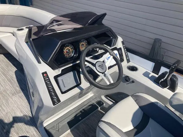 Slide: The Image of Viaggio X22S Swing "Bed" Model 2026 - 13