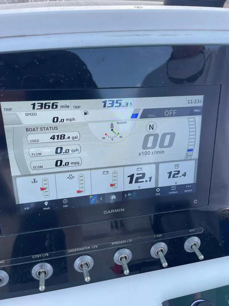 Slide: The Image of Dashboard of 2023 Sportsman Heritage 231 Center Console with Garmin display. - 11
