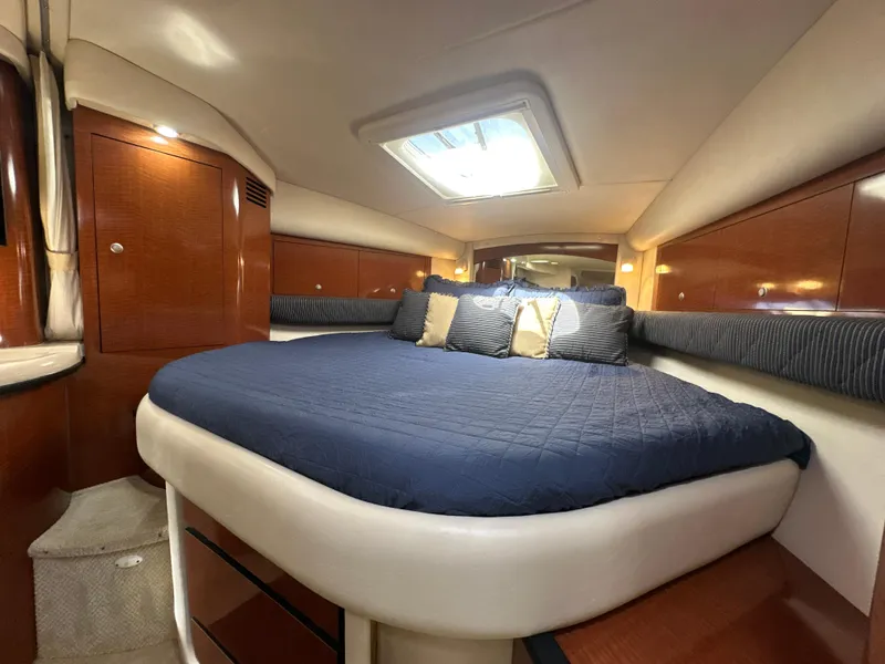 Slide: The Image of Sea Ray 340 Sundancer 2005 - 65
