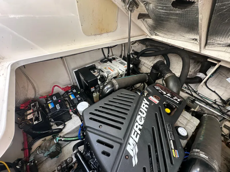 Slide: The Image of Sea Ray 340 Sundancer 2005 - 75