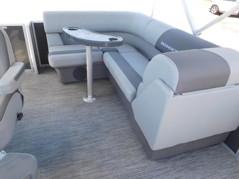 Slide: The Image of Bennington 188 SVL 2024 - 5