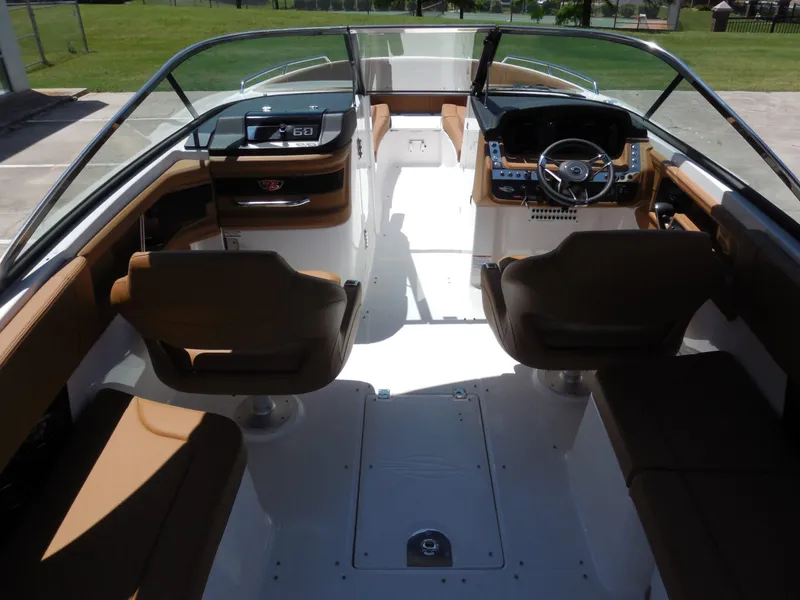 Slide: The Image of Chaparral 307 SSX 2025 - 10