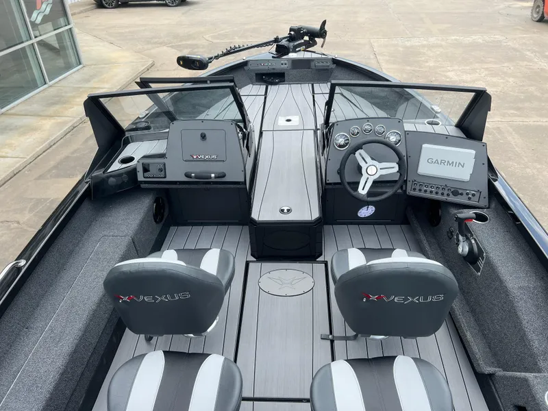 Slide: The Image of Vexus ADX180 2025 - 4