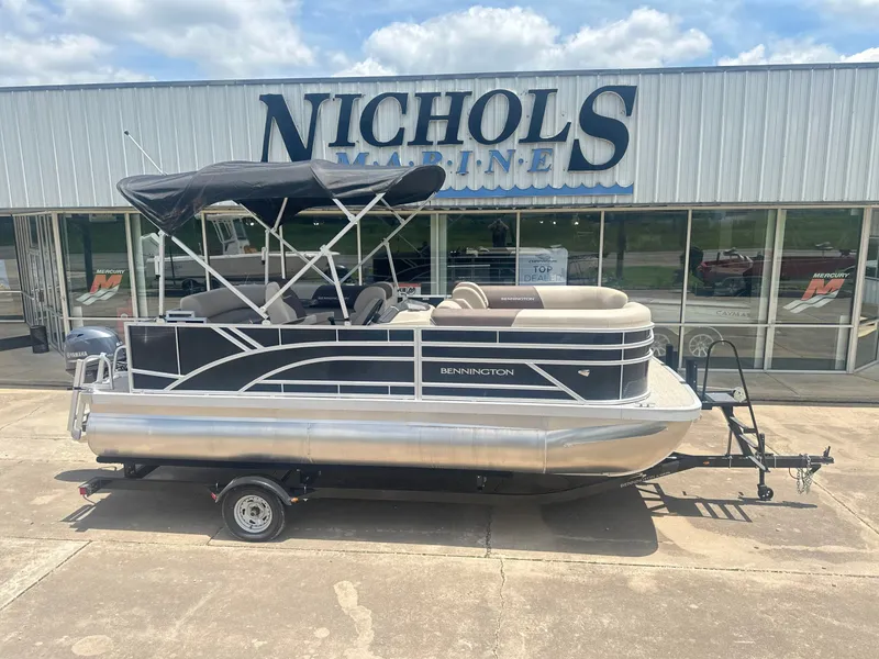 The Image of Bennington 188 SVL 2025 - 1