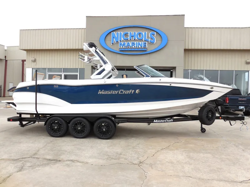 The Image of MasterCraft X26 2024 - 1