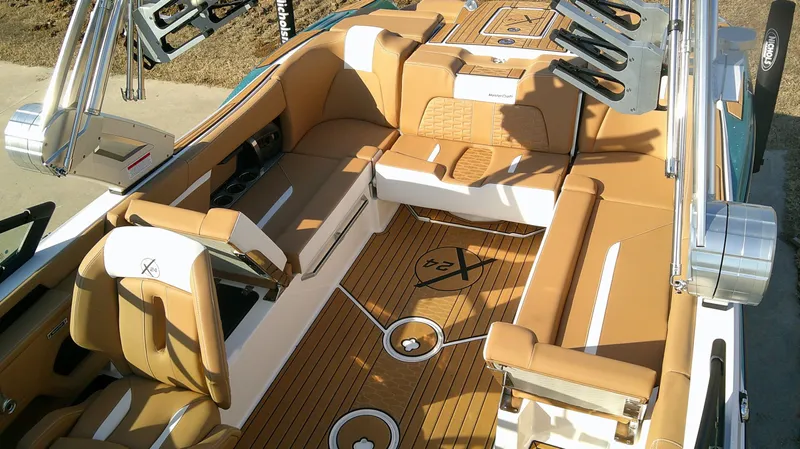 Slide: The Image of MasterCraft X24 2025 - 11